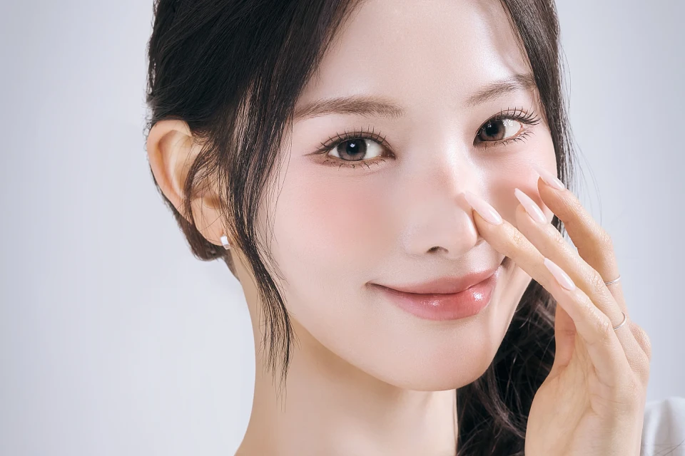 TONY MOLY