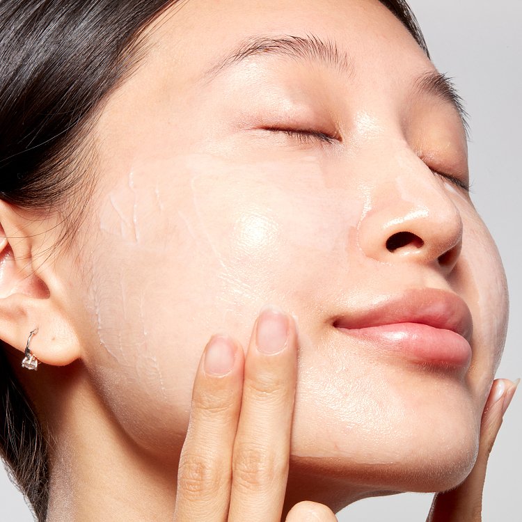 Hydrating Overnight Mask With Peptides