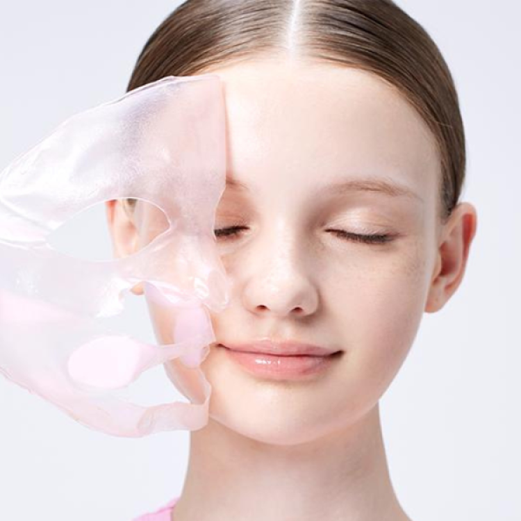 The Peptide Collagen Lifting Glow Hydrogel Mask